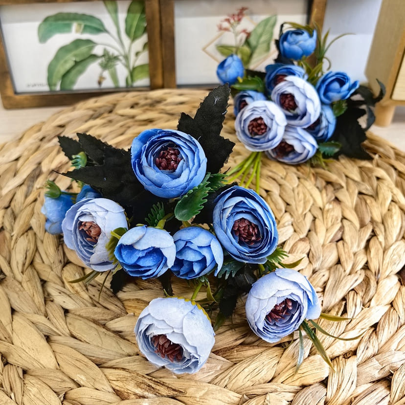 Искусственные цветы в Туле | Цветы искусственные «Камелии», голубые, букет